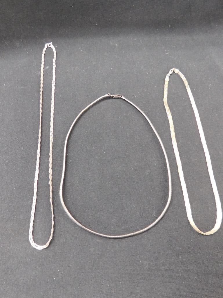 Sterling Silver - 3 Necklaces - 15"-15"-19" - 30.1 Grams - 8