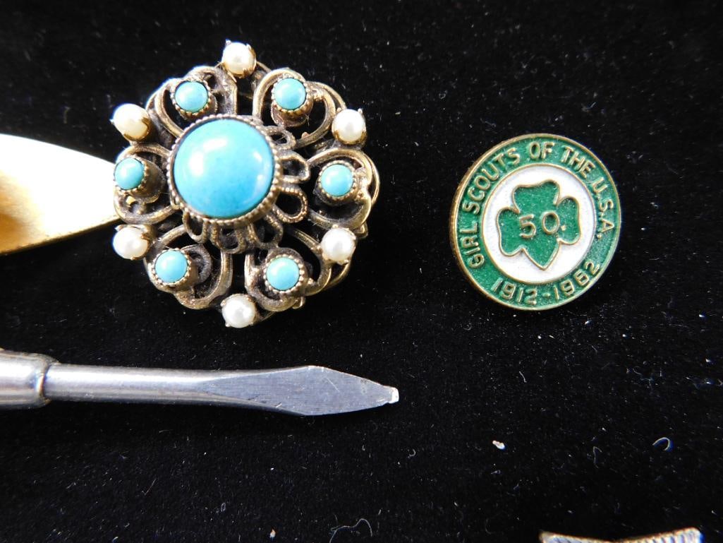 Tray Lot with Vintage Compacts - Costume Jewelry - Snuff Bottle - Letter Openers - 6