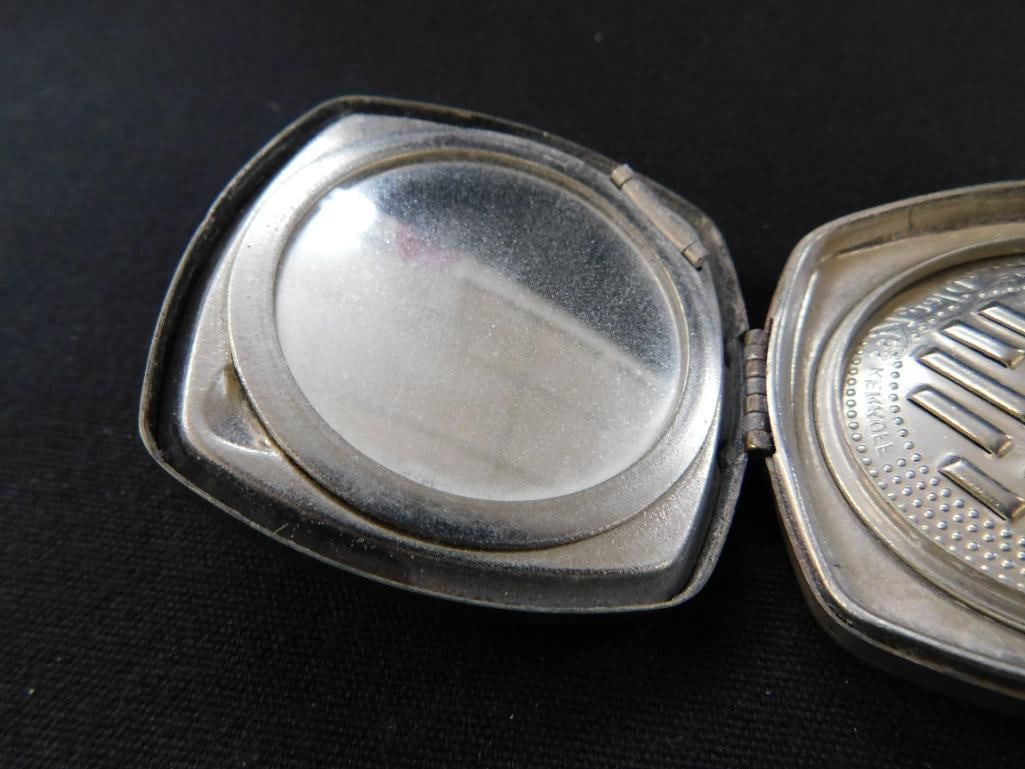 1925 Djeer Kiss Silverplate Compact - Fairies - 6