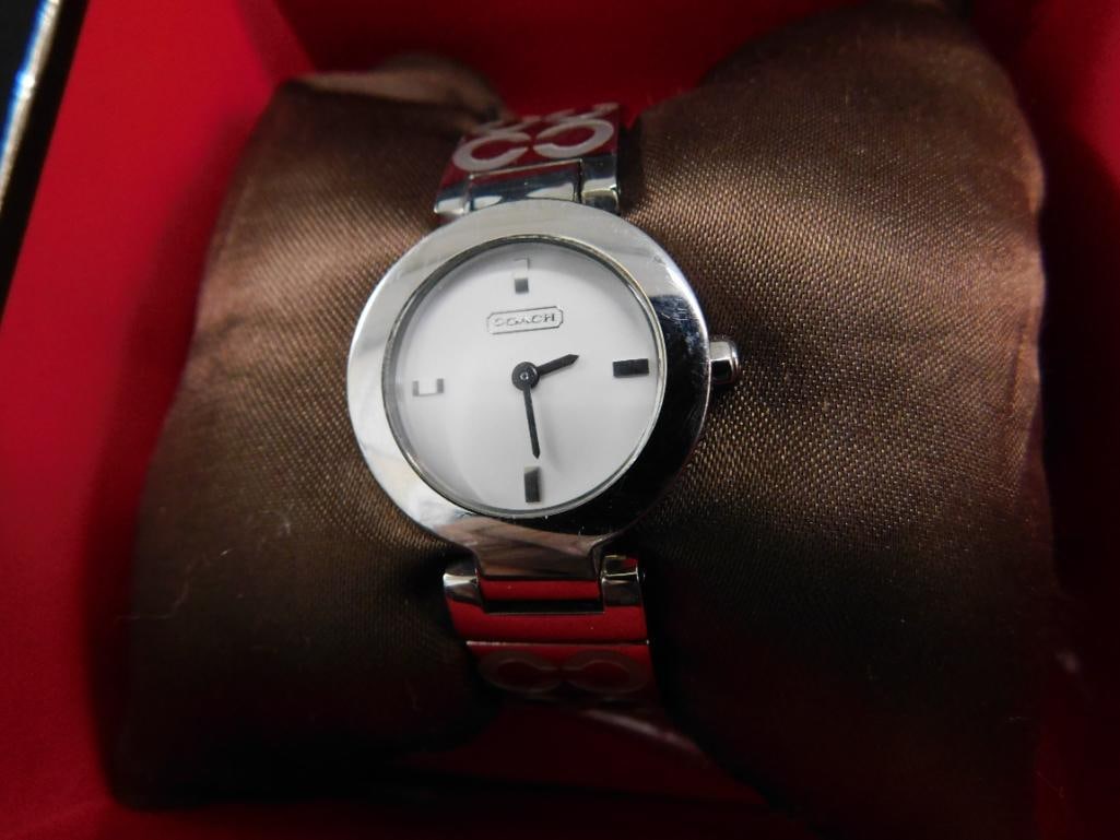 Coach Stainless Steel Ladies Wristwatch - Original Box - 2