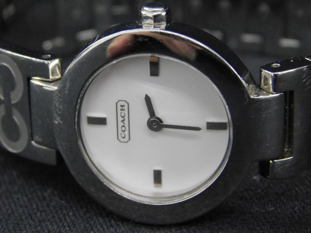 Coach Stainless Steel Ladies Wristwatch - Original Box - 8