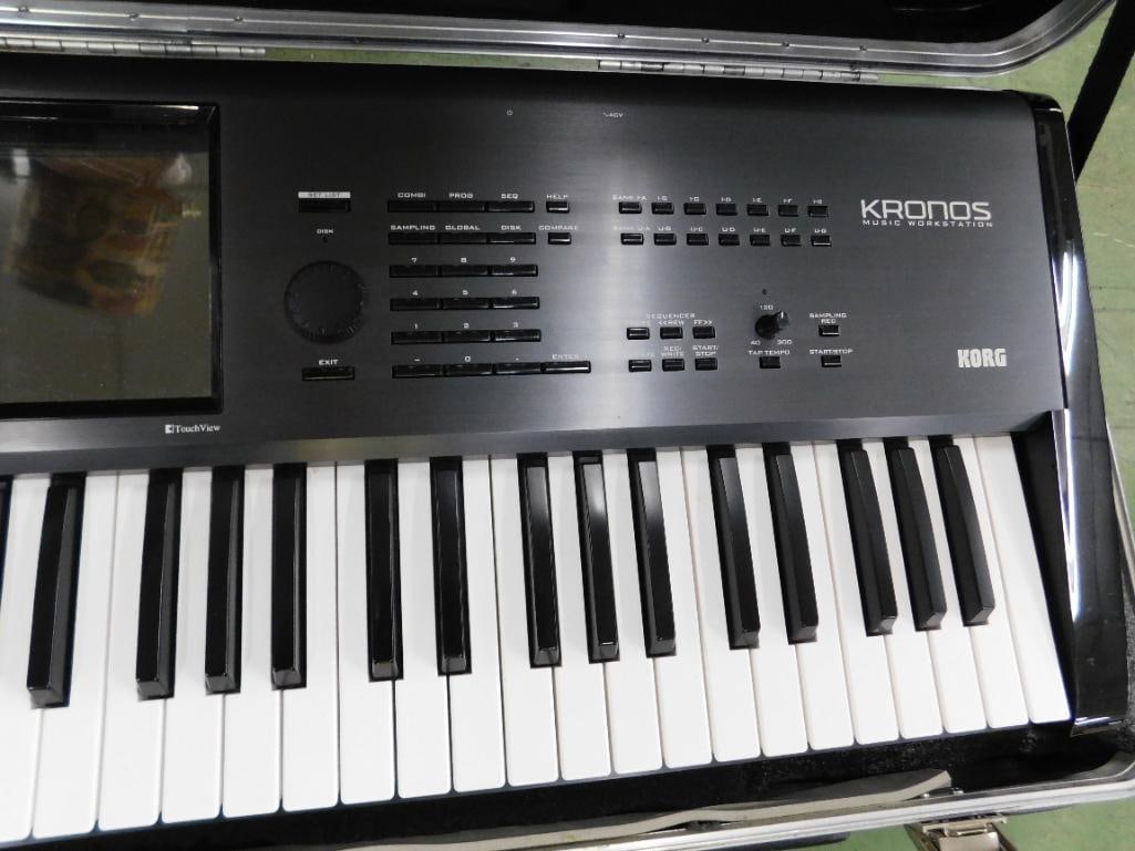 Korg Kronos Work Station - Original Case - No Power cord - 11