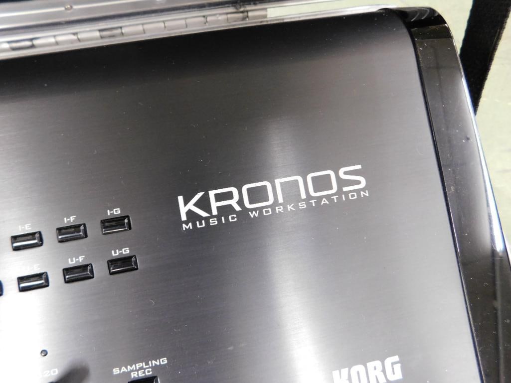 Korg Kronos Work Station - Original Case - No Power cord - 2
