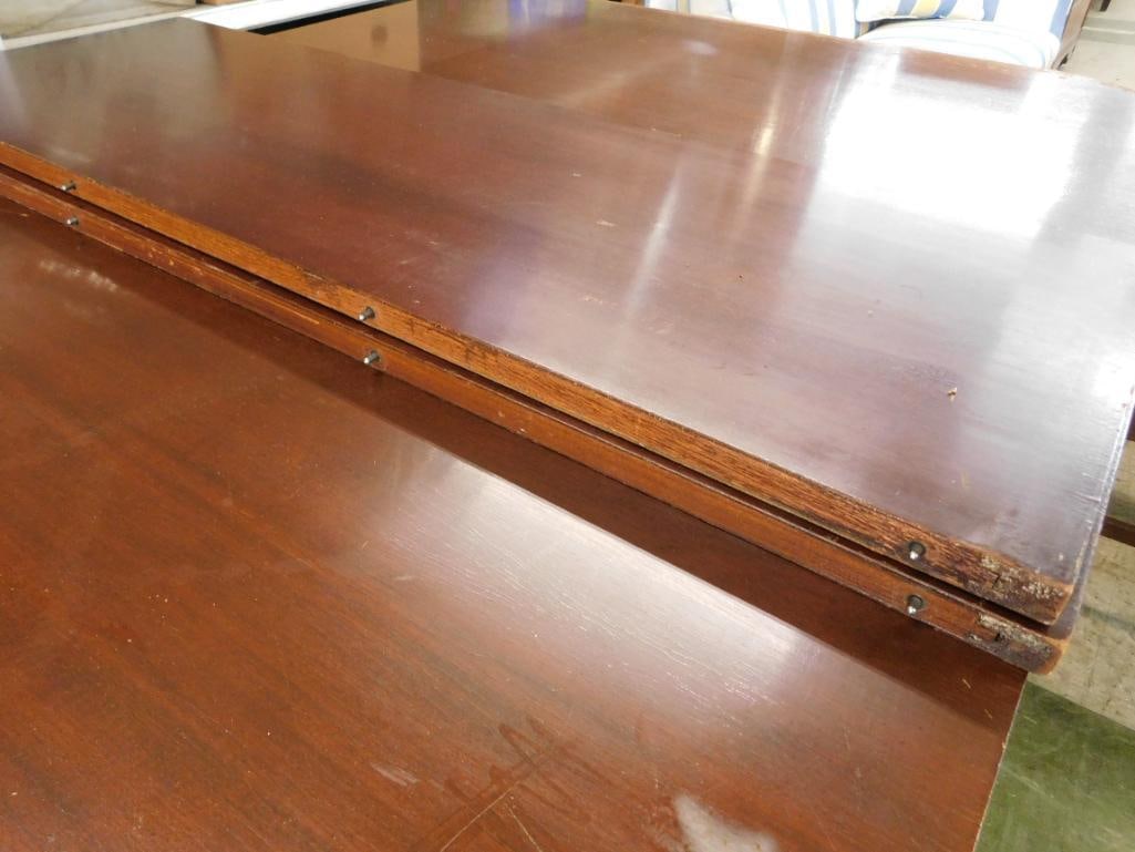 Mahogany Duncan Phyfe Table - 2 Leaves - 30" x 42" x 92" - 3