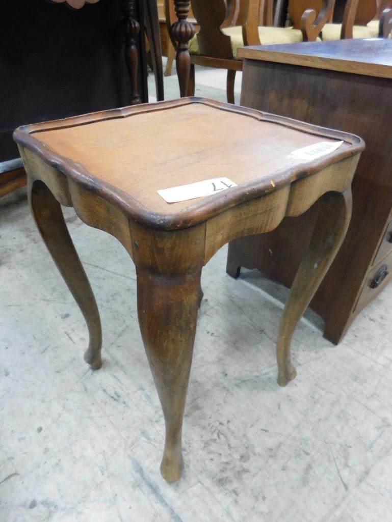 Small Pie Crust Table - 18.5" x 12" x 12" - 6