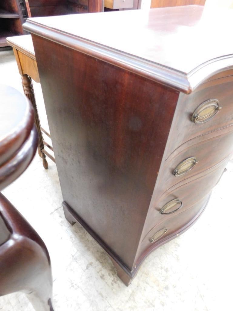 Maddox Serpentine Front 4 Drawer Bachelors Chest - 31" x 30" x 18" - 3