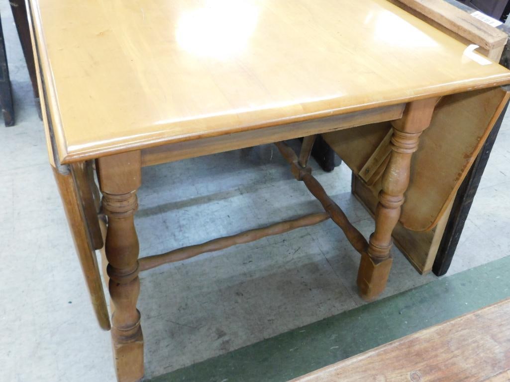Maple Drop Side Gate Leg Dining Table - 30" x 42" x 76" - 4