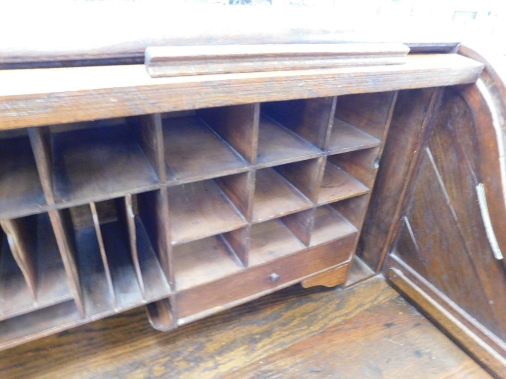 Roll Top Desk with Chair - Desk 49" x 60" x 30" - with Key - 19