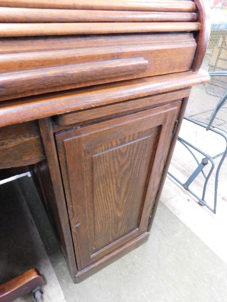 Roll Top Desk with Chair - Desk 49" x 60" x 30" - with Key - 6