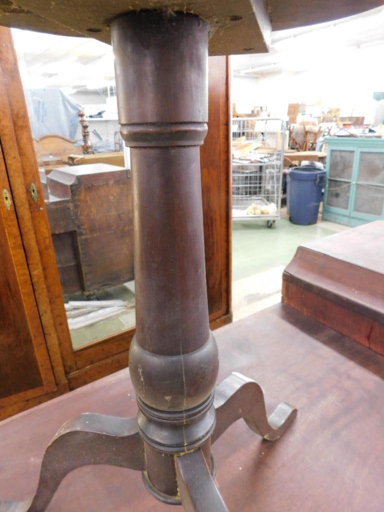 Early Candle Stand - 24" x 20" - 3