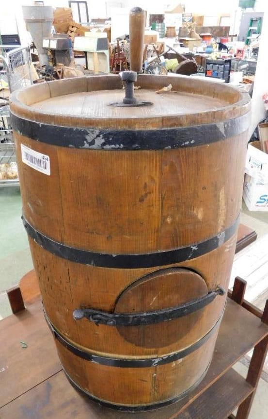 Wood Barrel Churn - 23" x 16" (1 of 10)