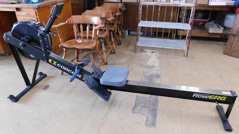 Row Erg - Concept 2 - High End Rowing Machine - 43" x 92" x 25": See Photos For Condition and Details 