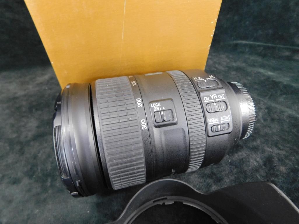 Nikkor Camera Lens By Nikon - AF-S - 28-300mm - F/3.5-5.6 - G ED VR - 2
