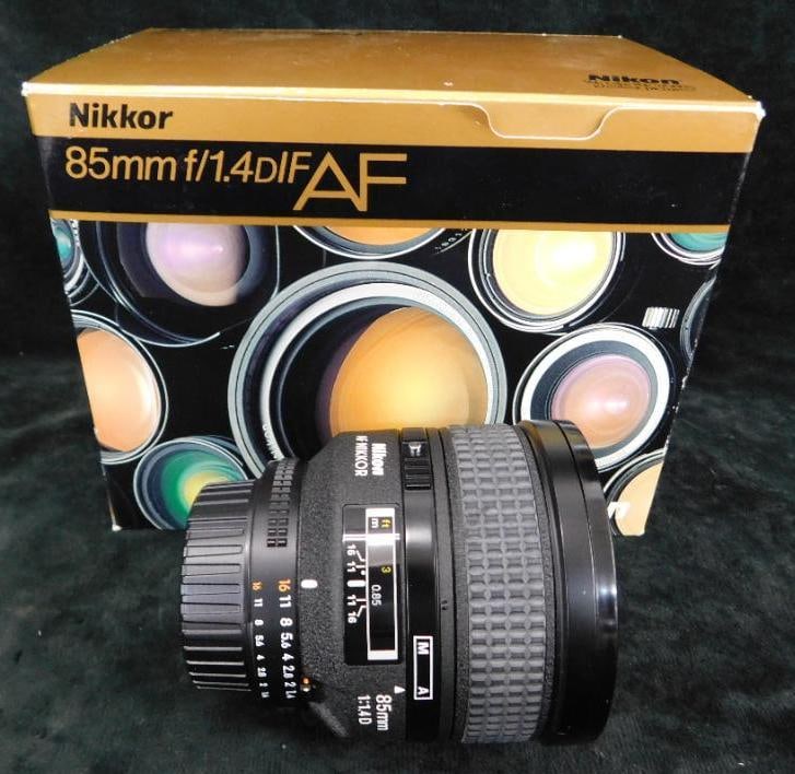 Nikkor Camera Lens By Nikon - 85mm - F/1.4 - D IF: Original Box - See Photos For Details and Condition 