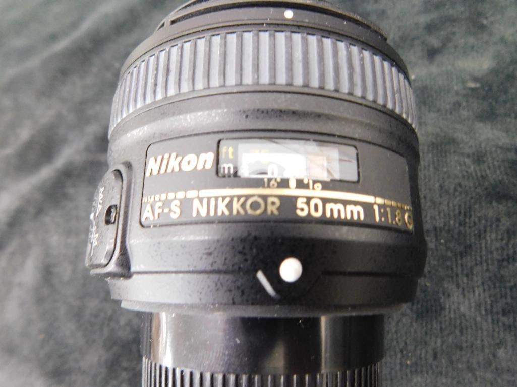 Nikon - D750 Digital Camera - 2 Lenses and Caps - 10