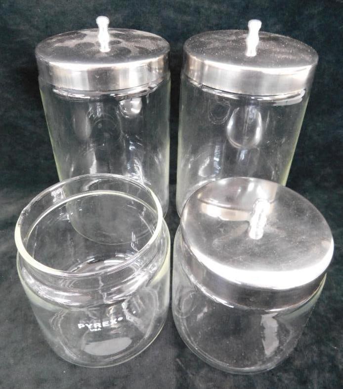 Group of 4 Counter Top Pyrex Doctors Office Apothecary Jars - 2-7.25" - 2-4.25": 1 Lid Missing - See Photos For Details and Condition