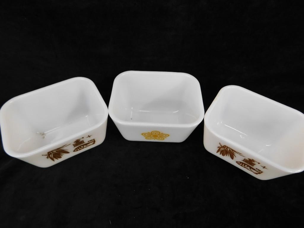 Pyrex - 3 Mini Loaf Pans - Each 2.5" x 4.25" x 3.5" - 5