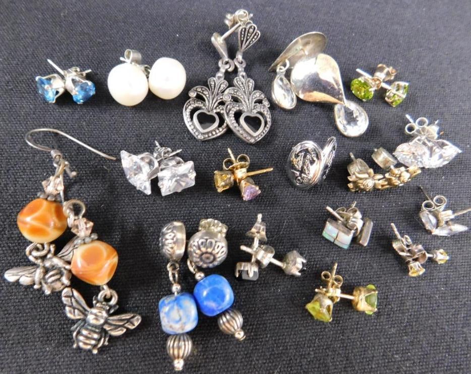 Sterling Silver - 17 Pairs of Earrings - 30.65 Grams TW: See Photos For Details and Condition