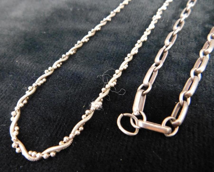 Sterling Silver - 2 Necklaces - 17" and 20" - 23.60 Grams: See Photos For Details and Condition 