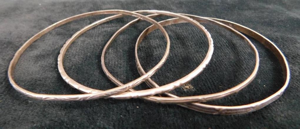 4 Bangle Bracelets - 22.78 Grams: See Photos For Details and Condition
