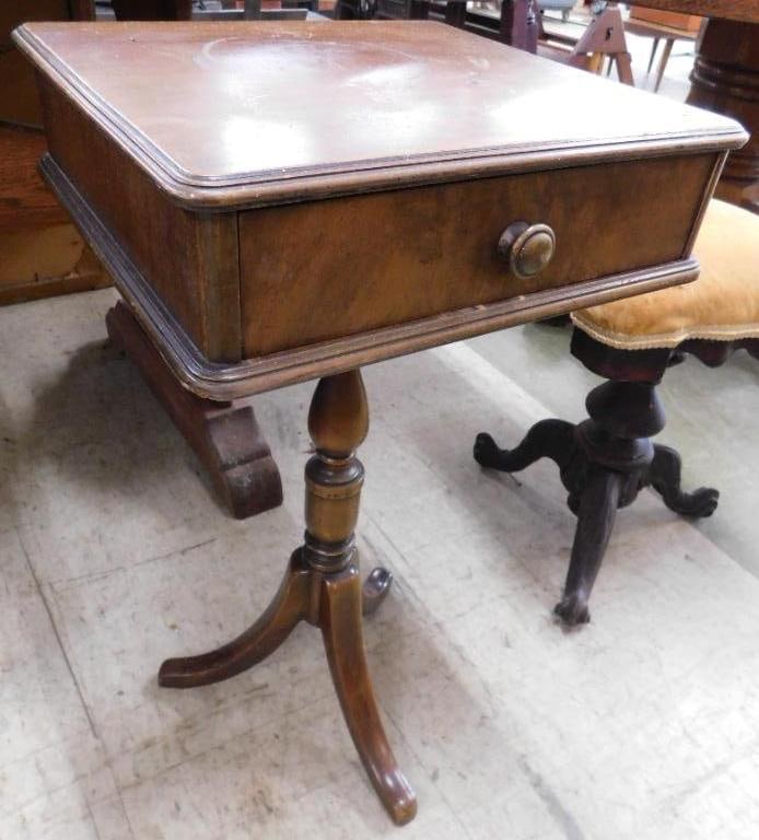 1 Drawer Stand - 27" x 14" x 14" (1 of 7)