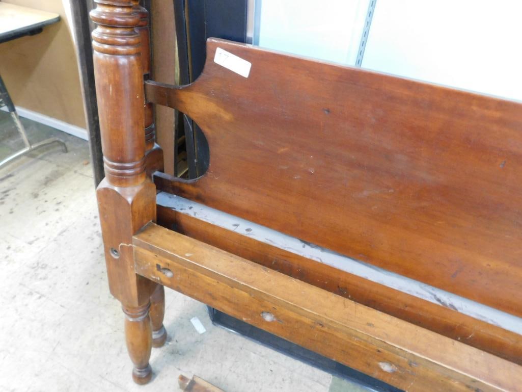 Queen Size 4 Post Canopy Bed - 11