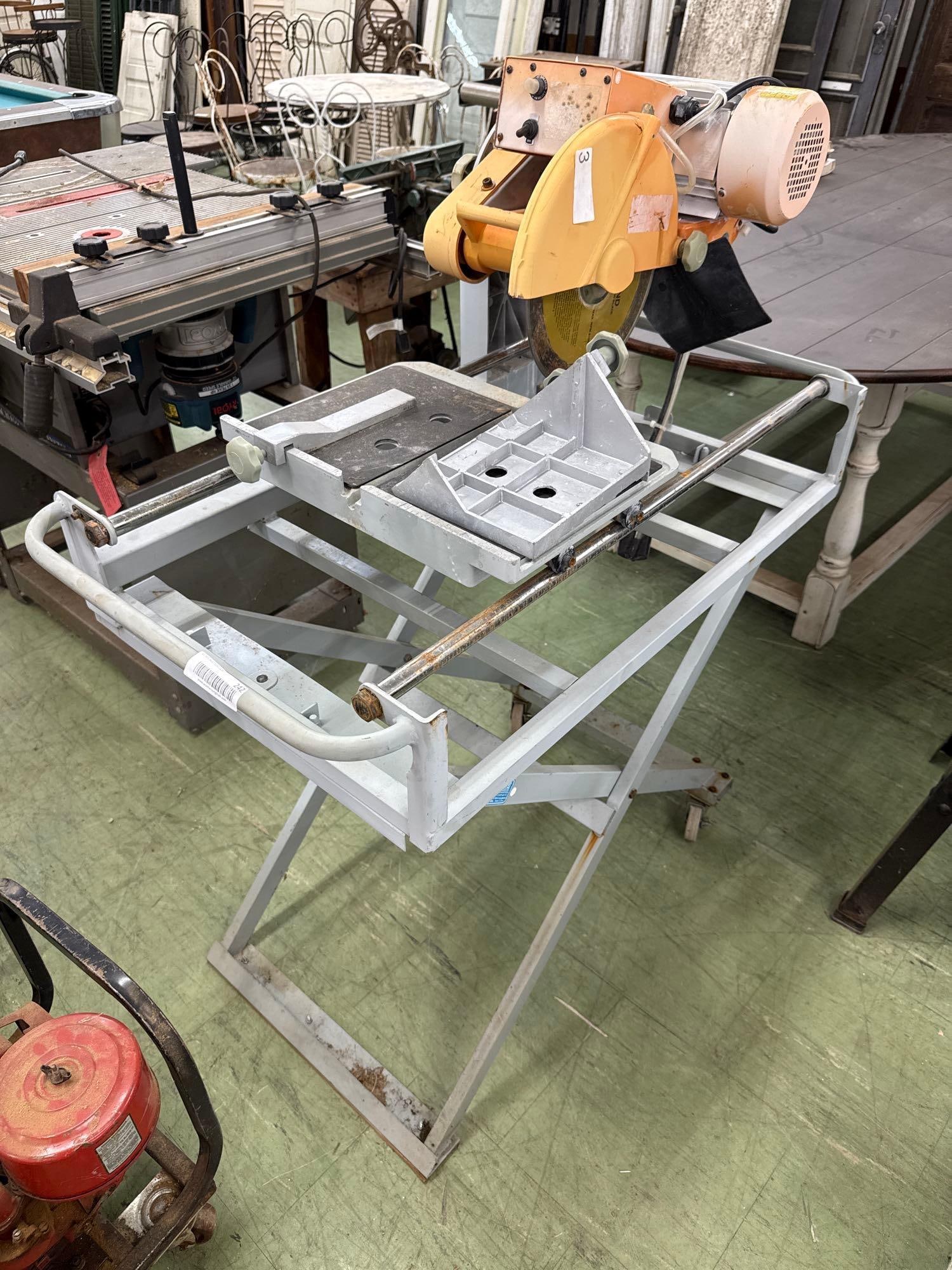Masonry cutter/saw: Made in China