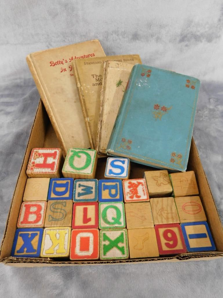Vintage Childs Letter Blocks - Books - 18