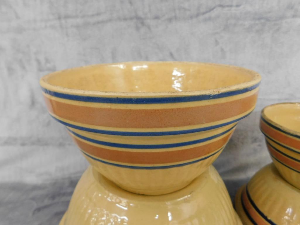 Vintage Set of 4 Pottery Mixing Bowls - 10.5" - 8.5" - 7.25" - 6" - 2