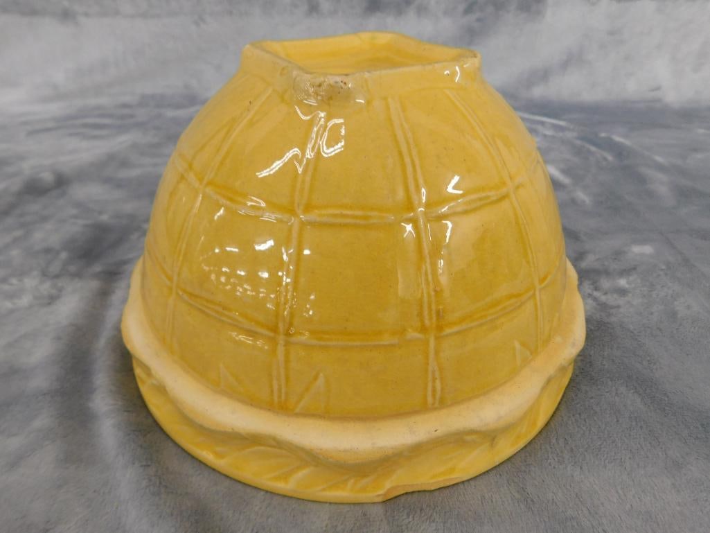 Vintage 8.25" Yellow Ware Mixing Bowl - 2 Chips - 5