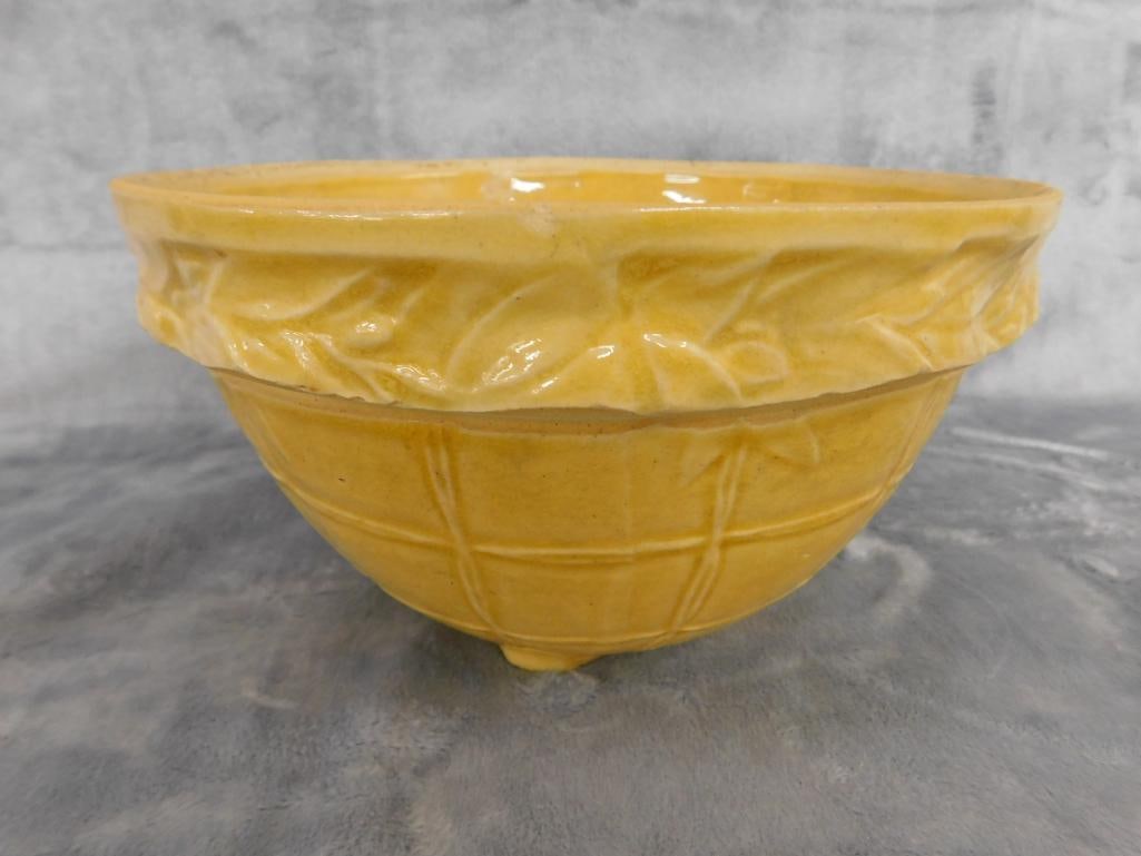 Vintage 8.25" Yellow Ware Mixing Bowl - 2 Chips - 7