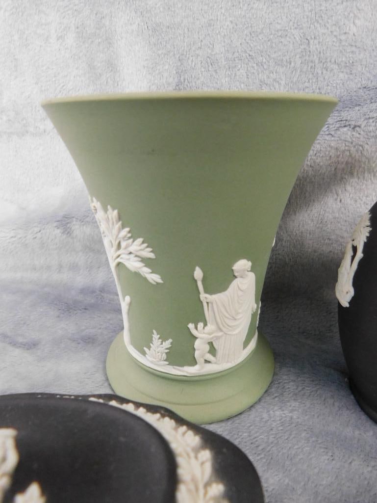 Group of 6 Wedgwood Jasperware Trinket Boxes and Vases and Plate - 2