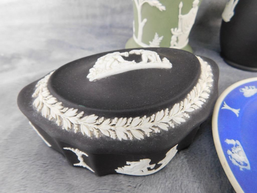 Group of 6 Wedgwood Jasperware Trinket Boxes and Vases and Plate - 5