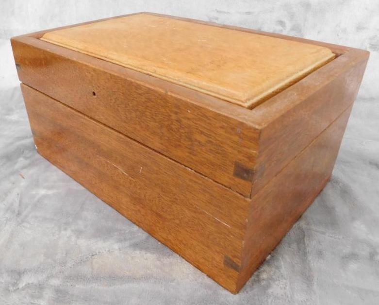 Vintage Heavy Hinged Lid Wood Box With Tray - 6" x 12" x 8" (1 of 9)