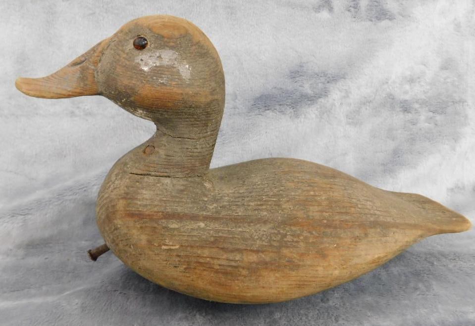 Vintage Wood Duck Decoy - 5.75" x 10" x 5" (1 of 8)