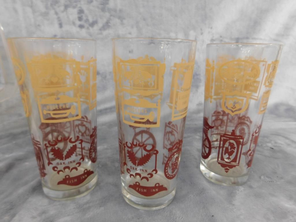 Vintage Pitcher and 5 Glasses - English Inn Theme - 5