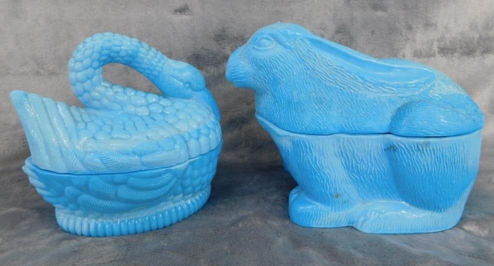 Vintage Powder Blue Swan 5.25" x 5.5" x 4" and Bunny 5.5" x 7.5" x 5.5" Candy Dishes (1 of 10)