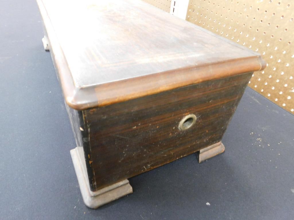 Late 1800s Swiss Crank Inlaid Music Box - Has Crank Handle - 62 Tines - Missing 1 - 19