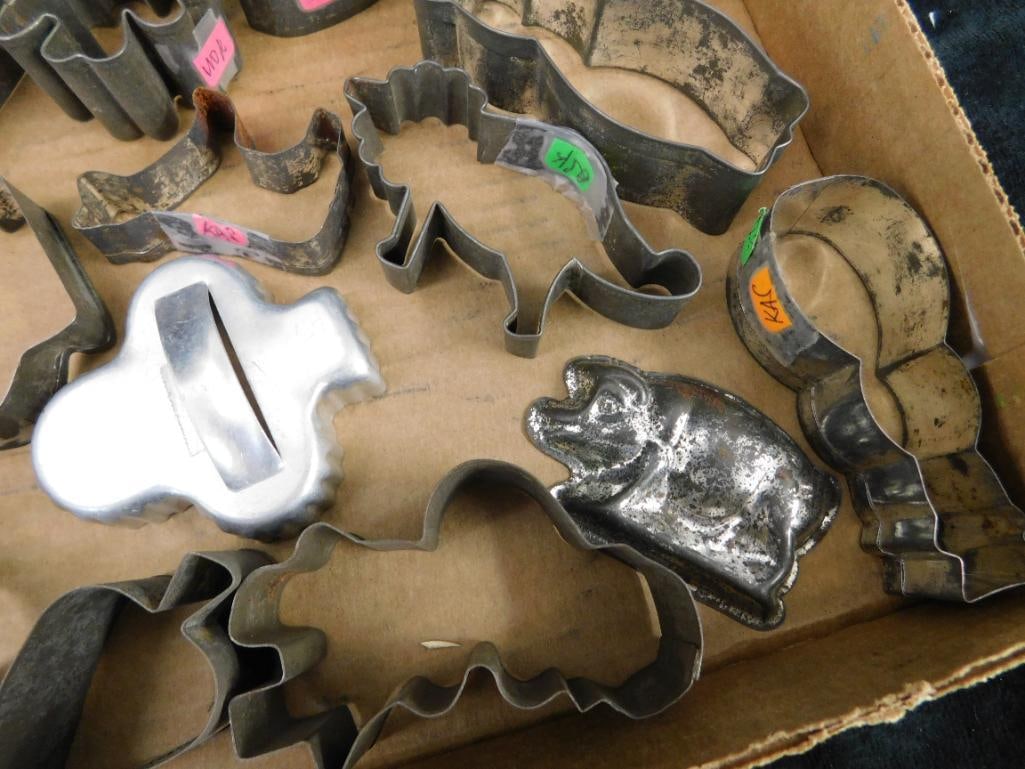 Box Lot of Vintage Cookie Cutters - 4