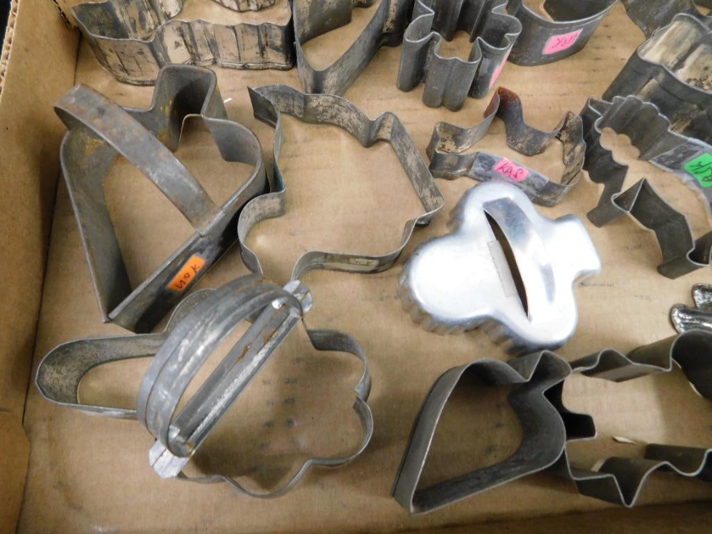 Box Lot of Vintage Cookie Cutters - 5