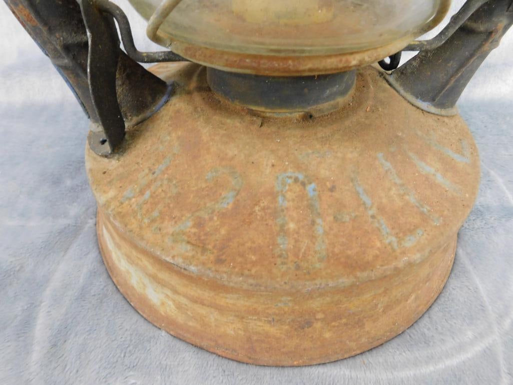 Dietz Railroad Lantern - No Handle - 13.5" x 8" - 6