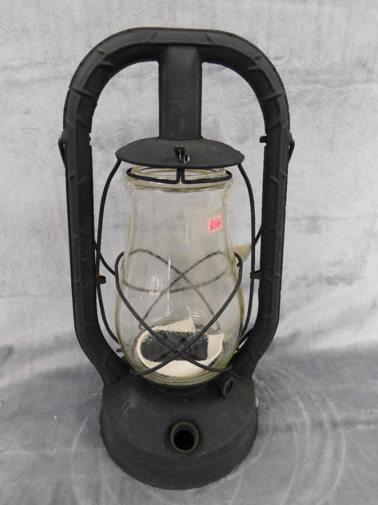 Dietz Monarch Railroad Lantern - 13.5" x 6.5" - 5