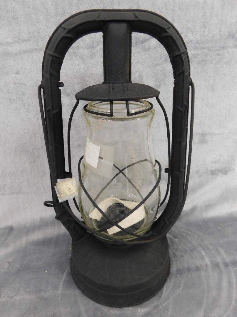 Dietz Monarch Railroad Lantern - 13.5" x 6.5" - 9