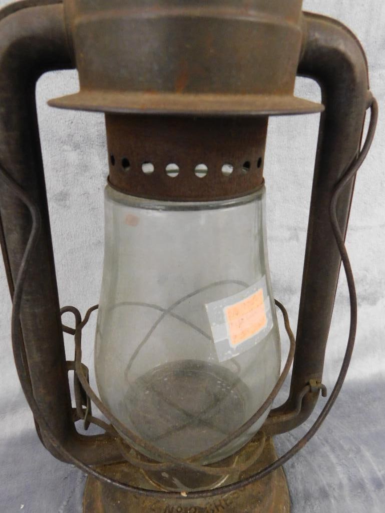 Dietz No. 2 Crescent Railroad Lantern - 15" x 8" x 6.5" - 4