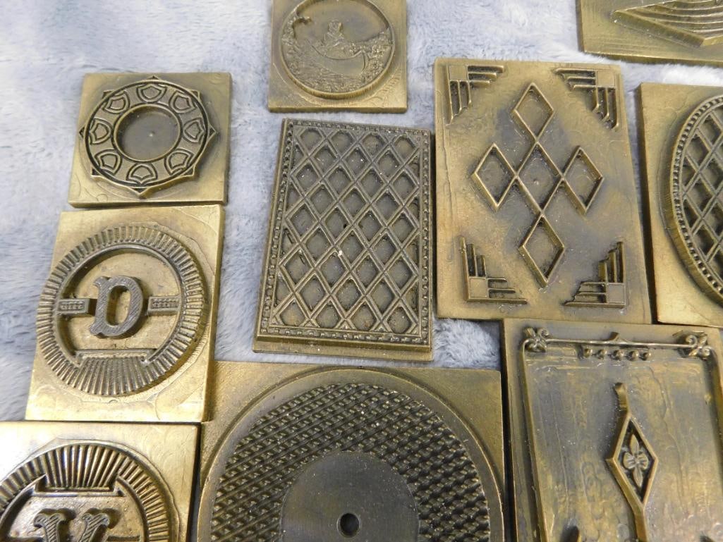 Vintage Leather Stamp Set - 33 Stamps - 3 Handles - 5