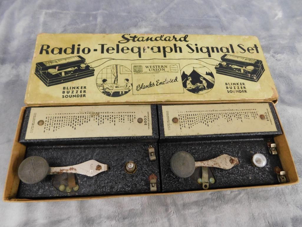 Vintage Strauss Mechanical Toy Co. - Standard Radio-Telegraph Signal Kit - 8