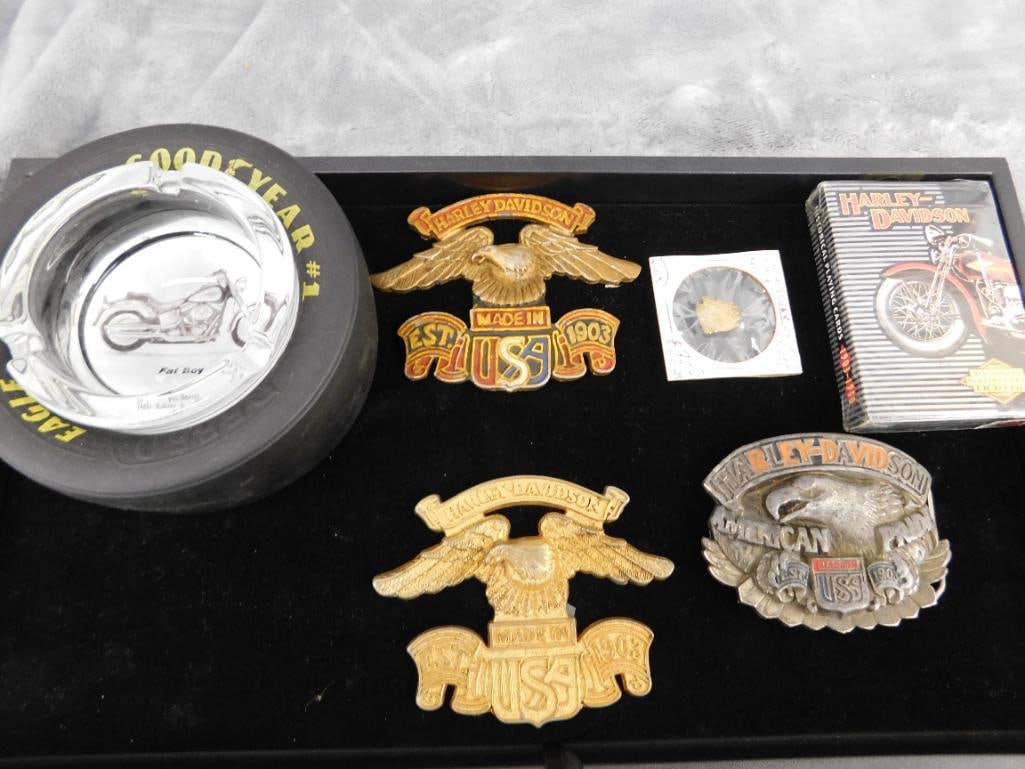 Group of Harley Davidson Items - 2 Plaques - Belt Buckle - Ashtray - Pin - 10