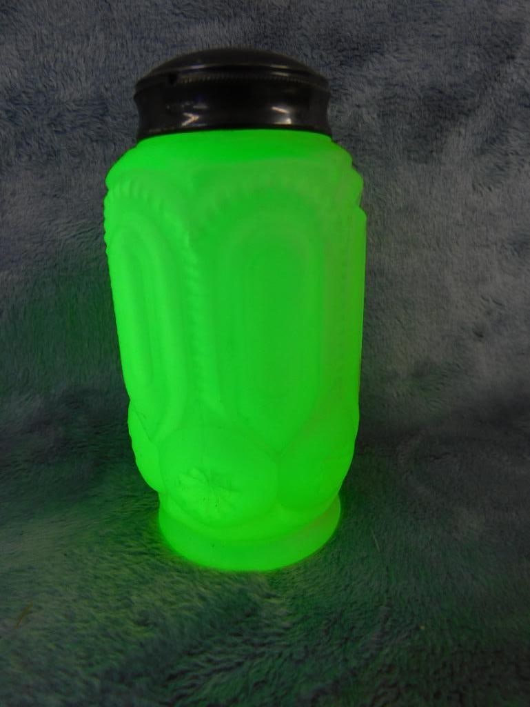 Pair of Vaseline / Uranium Glass Salt And Pepper Shakers - Rare - Stars and Moon - 2