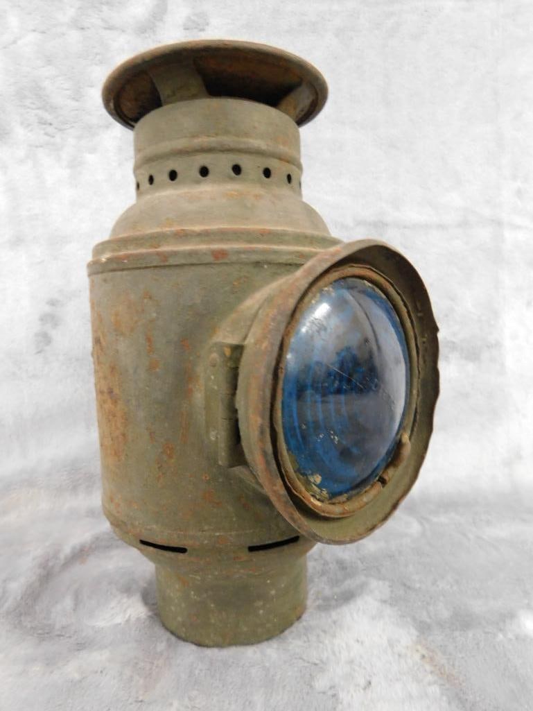 WW1 Dietz Convoy Lantern - 8.5" x 6.5" x 4.5" - 9