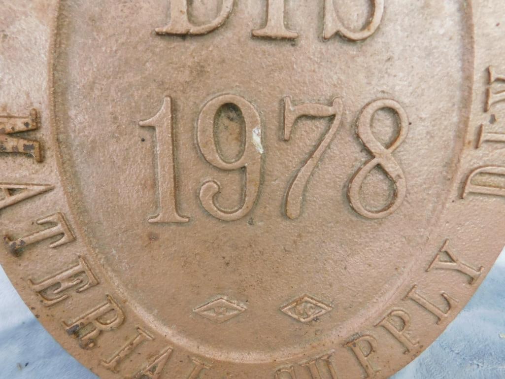 1978 "Dana Corp." Cast Iron Abe Lincoln Plaque - 11.5" x 9.5" - 7